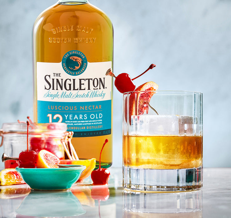 Singleton of Dufftown 12 Year Old Single Malt Scotch Whisky ABV 40% 700ml + Singleton Cheeseboard