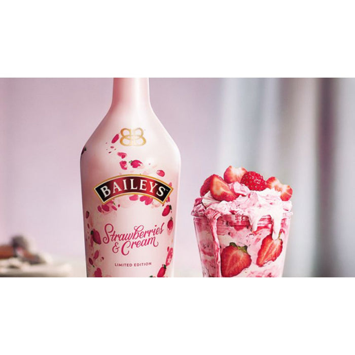 Baileys Strawberry & Cream 700ml x 2 Bottles (Best Before: Nov 2024)